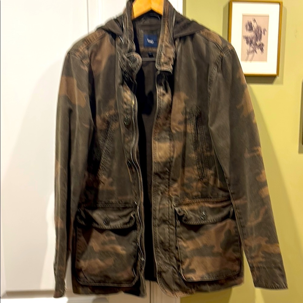 GAP Men's Green Camouflage Field Jacket